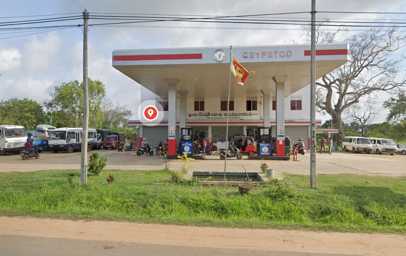 Filling Station Karuwalagaswewa